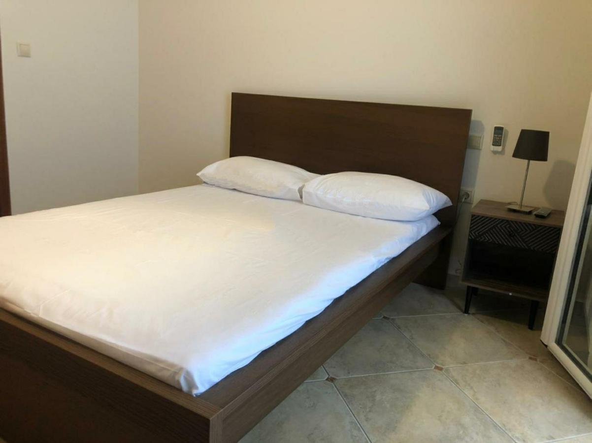 Melina Apartment Poros  Esterno foto